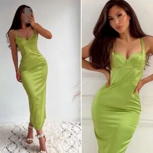 NEW ZARA WOMENS GREEN SATIN BUSTIER CORSET TOP DRESS SIZE LARGE MIDI LENGTH